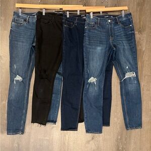 Old Navy Women's Mid-Rise Rockstar Super Skinny Jeans